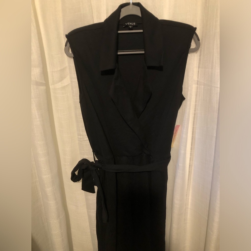 VENUS Black collared Tie-Waist Jumpsuit NWT SIZE MEDIUM - Picture 4 of 13